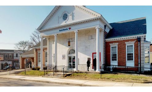 Bank of America (with Drive-thru ATM)