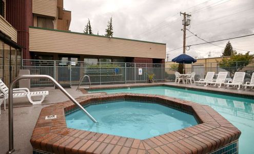 Best Western Cascadia Inn