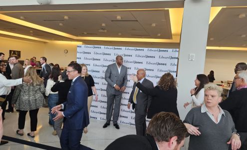 Edward Jones - Financial Advisor: Korey W. Banks, CFP®