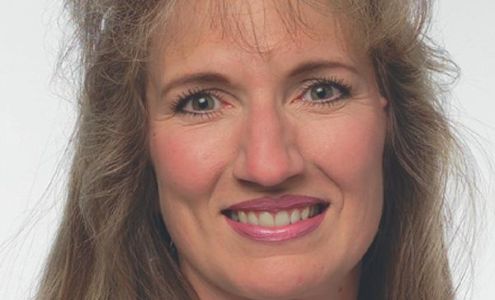 Lisa Guttry - COUNTRY Financial Representative