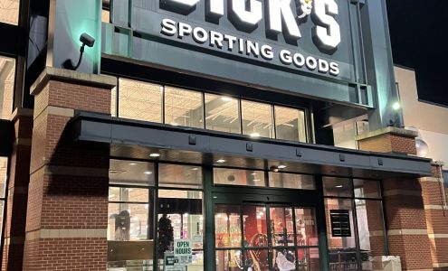 DICK'S Sporting Goods