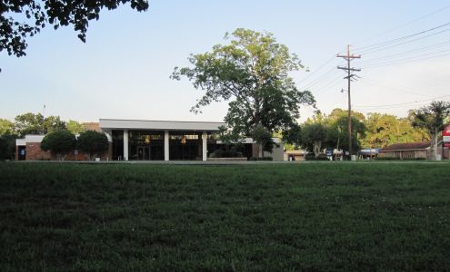 Merchants And Farmers Leesville