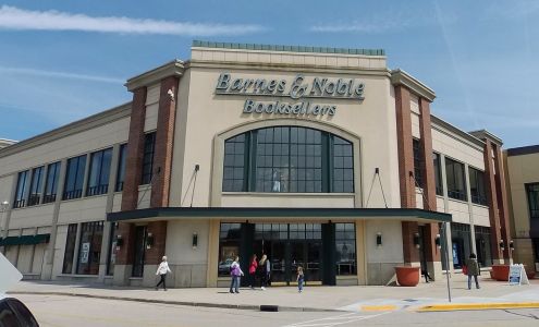 Barnes & Noble