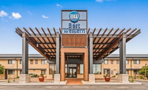 Best Western West Towne Suites