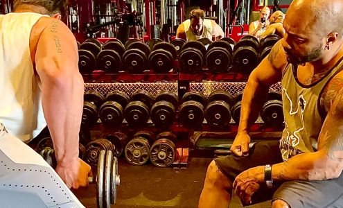 Physiques Gym, Personal Trainers