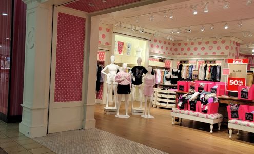 Victoria's Secret & PINK