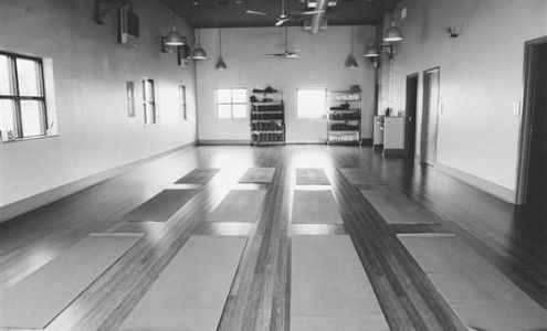 Salt Power Yoga 203 High Pointe Dr Suite 300, Seven Fields Pennsylvania 16046