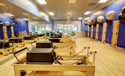 Infinite Pilates Studio 1020 S Federal Hwy #101, Delray Beach Florida 33444
