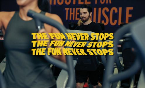 Crunch Fitness - Vancouver Plaza