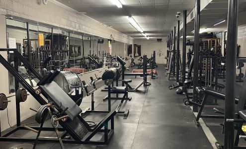 Tank's Gym 24/7 Fitness Center
