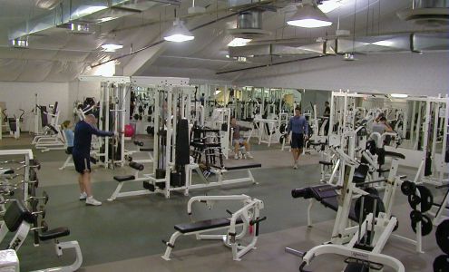 Long Island Health & Racquet Wantagh