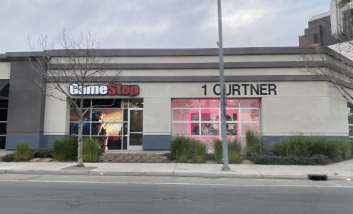 GameStop