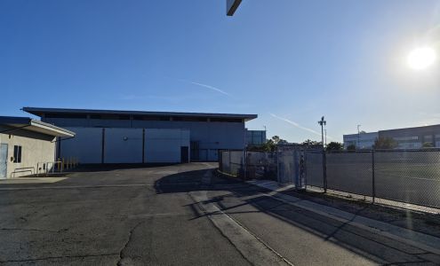 Orange Coast College: Gym