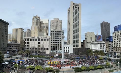 Finish Line (located inside Macy's)