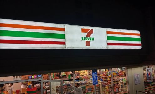 7-Eleven