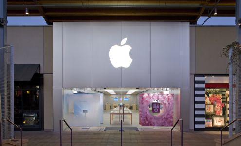 Apple Twenty Ninth Street