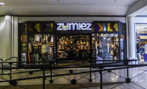 Zumiez