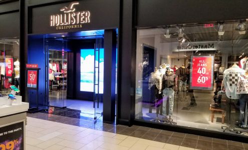 Hollister Co.