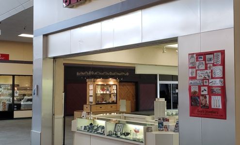 Bea's Jewelers 11 Lilac Mall Rd, Rochester