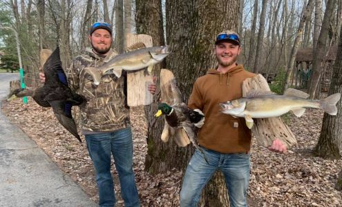 Rivers Bend Taxidermy Little Suamico