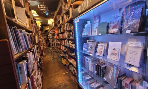 Mutiny Information Cafe