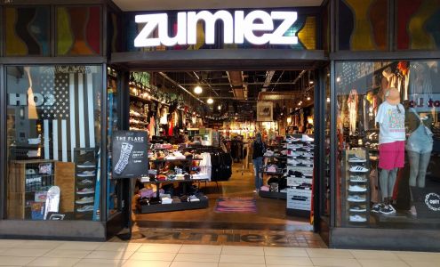 Zumiez