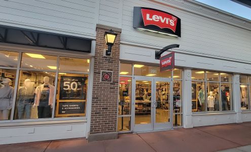 Levi’s Outlet Store Merrimack