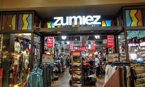 Zumiez