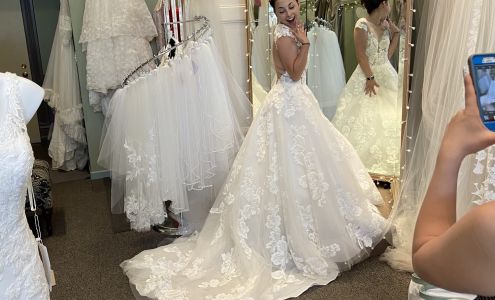Bella Sposa Bridal Boutique