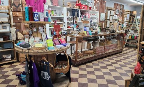 Little Birds & Furniture Re-Do Cresco