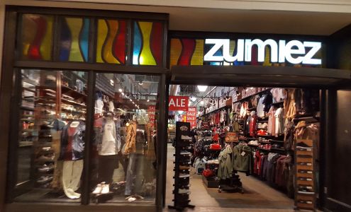 Zumiez