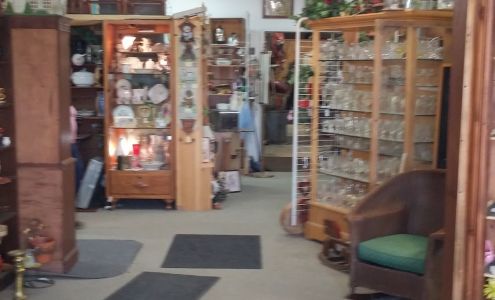 Sparta's New & Used Shop