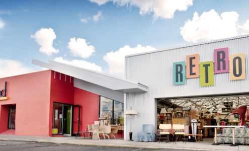 modmood and RETRO Consignment