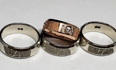 International Diamond & Gold