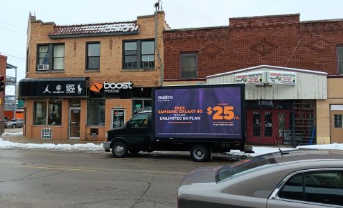 Hermanos Western Wear Rockford