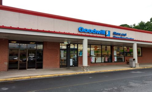 Goodwill Store & Donation Center Burnham