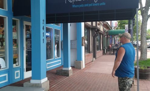 Republic of Paws Colorado Springs