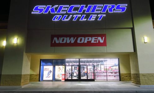 SKECHERS Warehouse Outlet