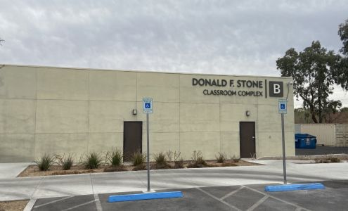 CSN Charleston Bookstore