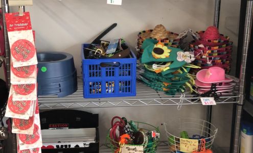 Pup N Sudz Pet Groom & Supplies 2007 Coal Heritage Rd, Bluefield West Virginia 24701