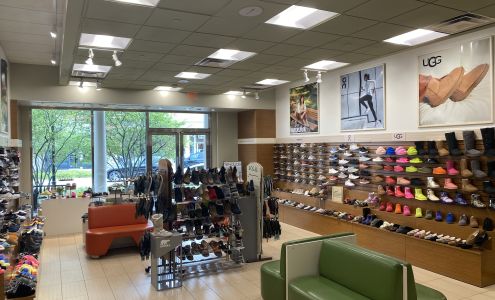 Englin's Fine Footwear Noblesville