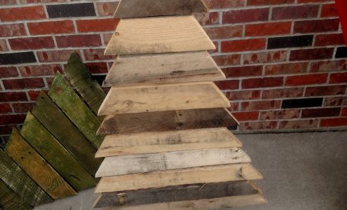 Schneider's Hardware Home-Garden