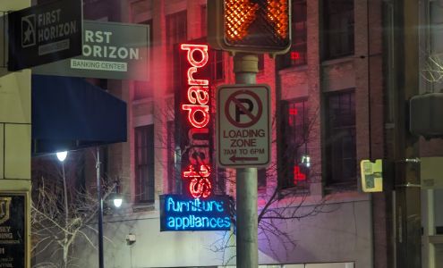 Standard Furniture Co