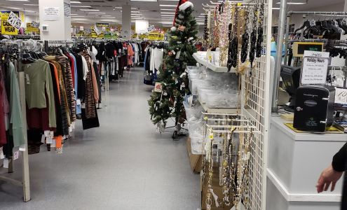 Half of Half Name Brand Clothing