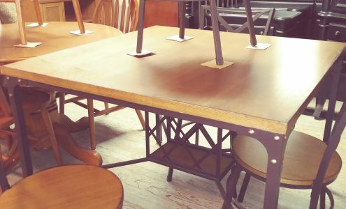 Corn's New & Used Furniture