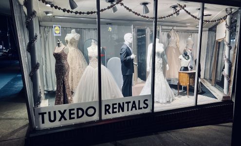 Dolly's Boutique and Studio