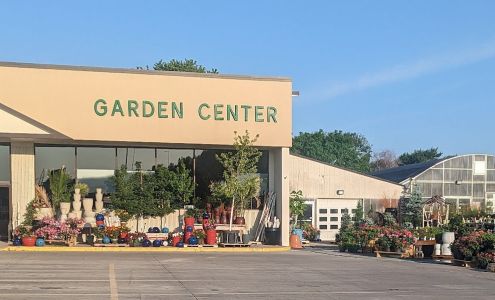 Earl May Garden Center