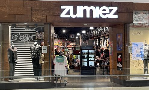 Zumiez