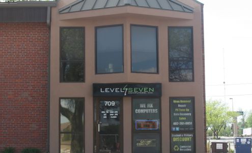 Level Seven Computers