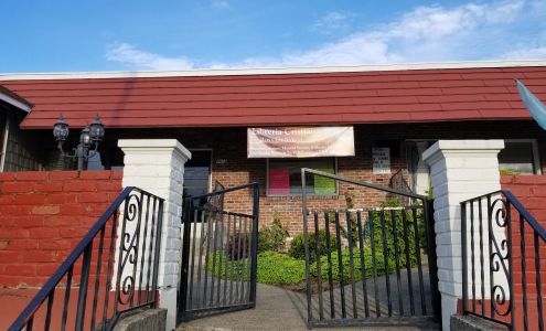Iglesia De Dios De La Profecia Rosa De Sarón Y Libreria Cristiana